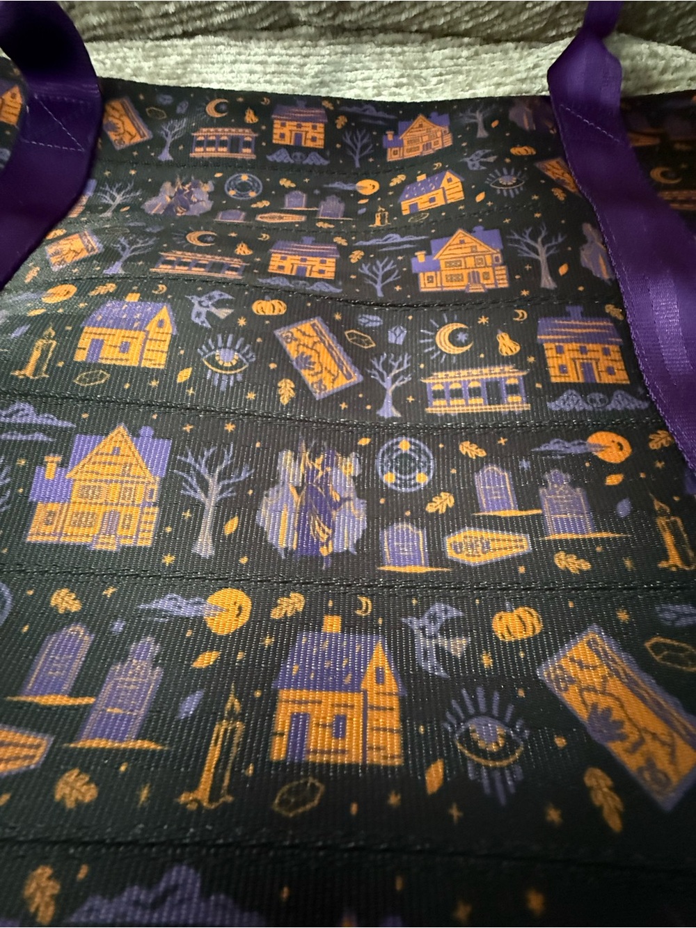 2023 Disney Parks Harveys Halloween Hocus Pocus Sanderson Poster Tote Purse - Picture 7 of 11
